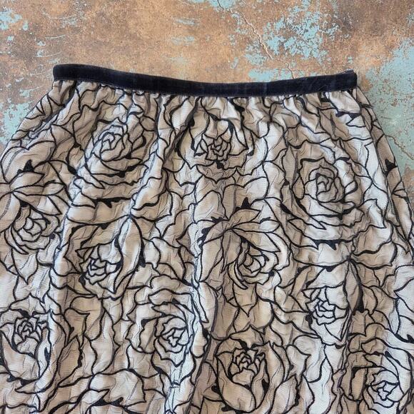 Vintage 90s Y2K Floral Mesh Midi Skirt Size S P Black Roses Whimsygoth Gothic - Picture 2 of 7